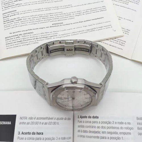 オーデマピゲ時計細部ディテール